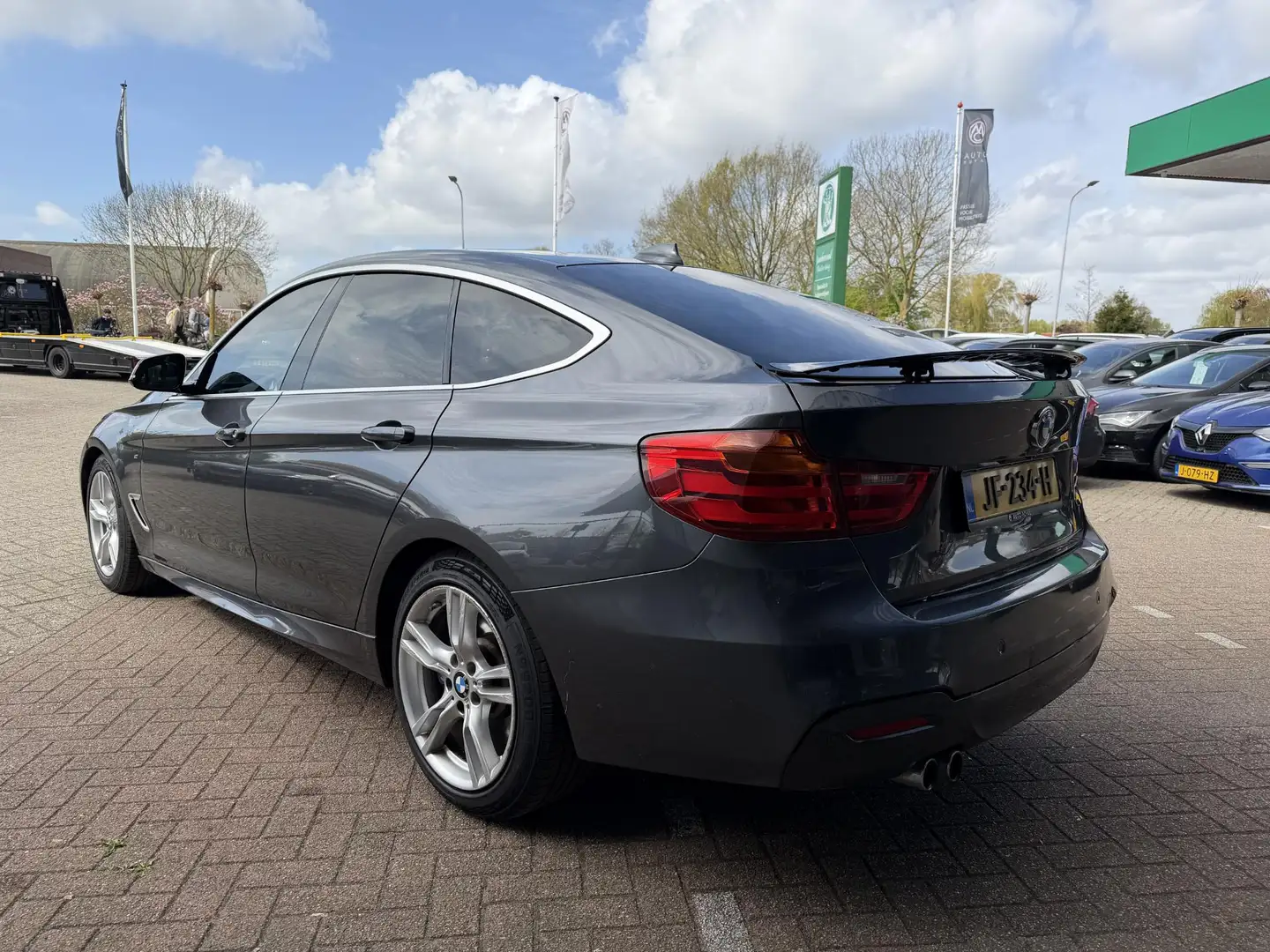 BMW 328 3-serie Gran Turismo 328i M Sport PANORAMADAK | HA Grau - 2