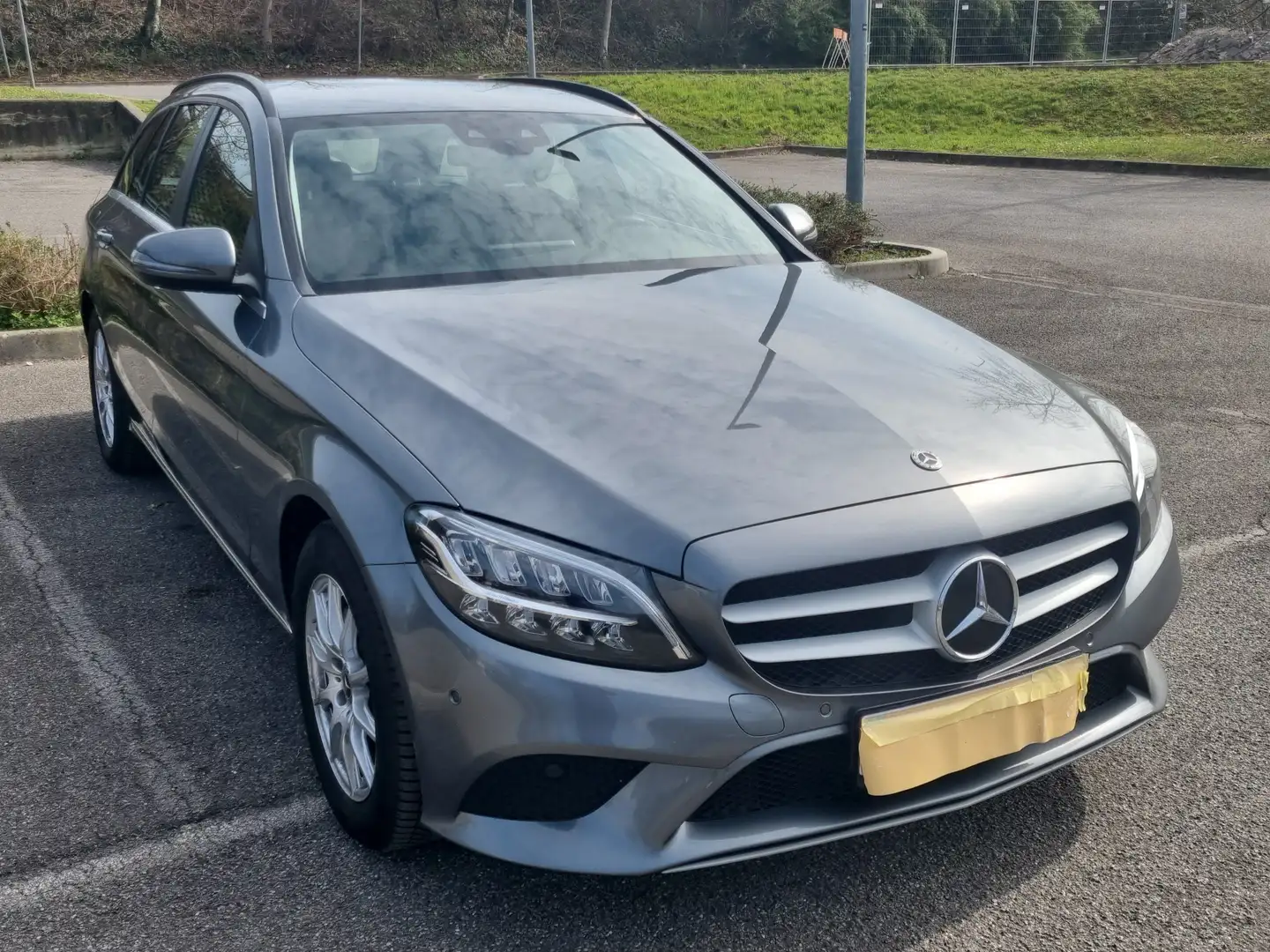 Mercedes-Benz C 180 SW (205) Grigio - 1