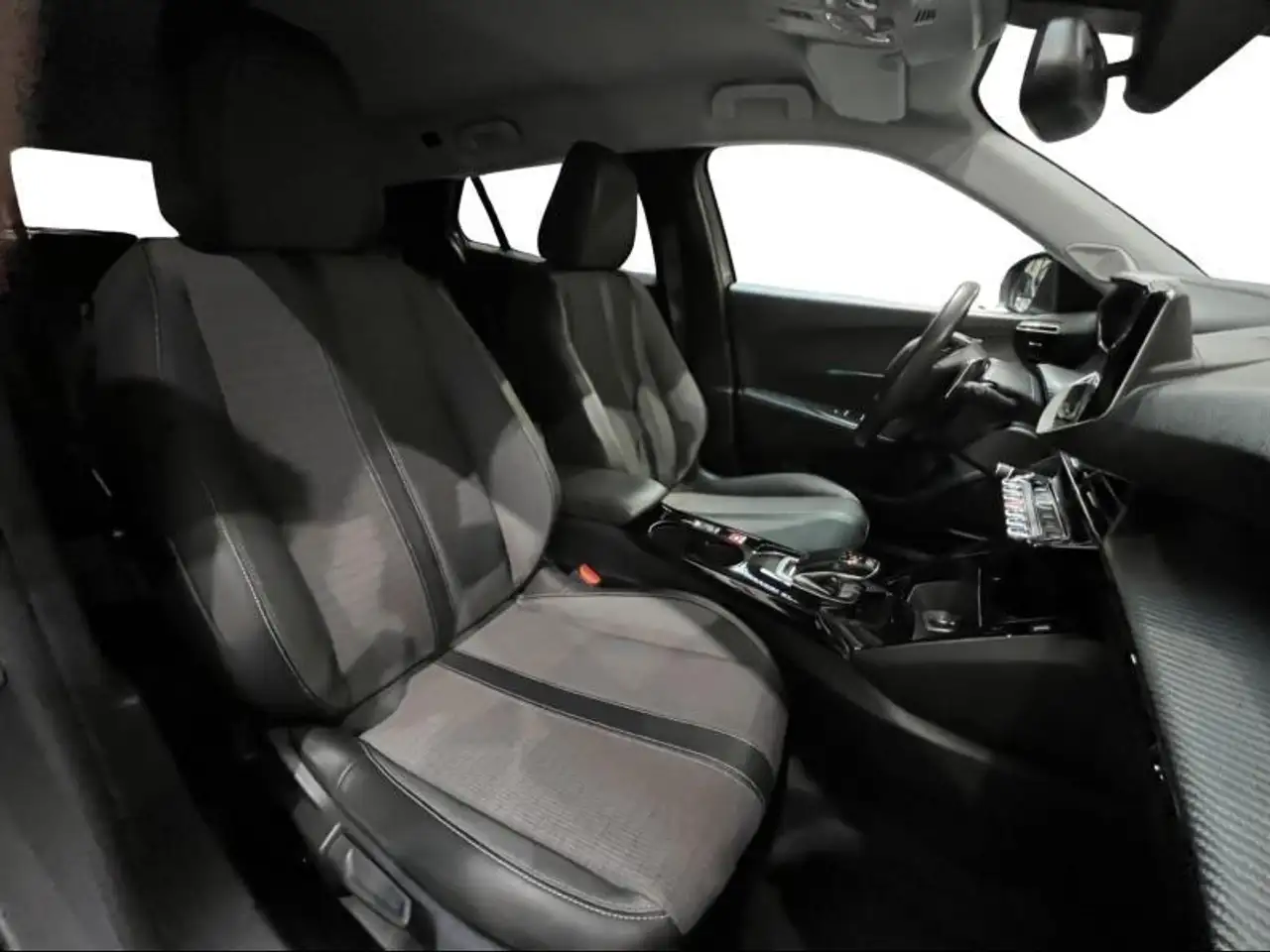 Peugeot 2008 Allure Pack, миниатюра 14