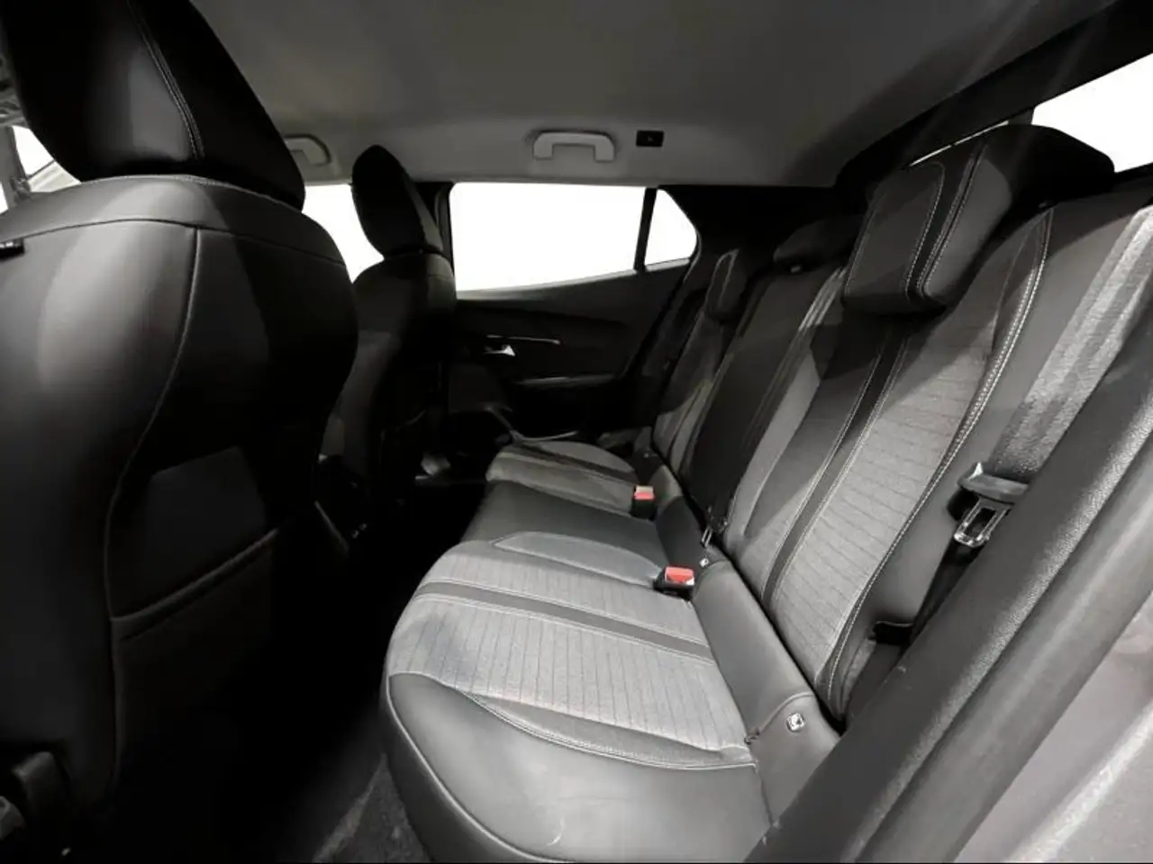 Peugeot 2008 Allure Pack, миниатюра 11
