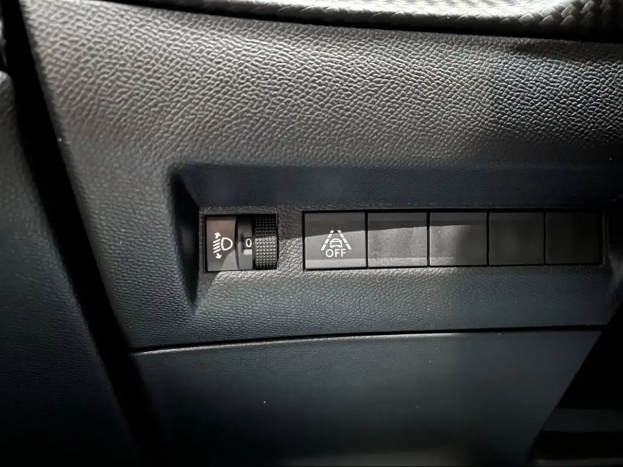 Peugeot 2008 Allure Pack, миниатюра 25