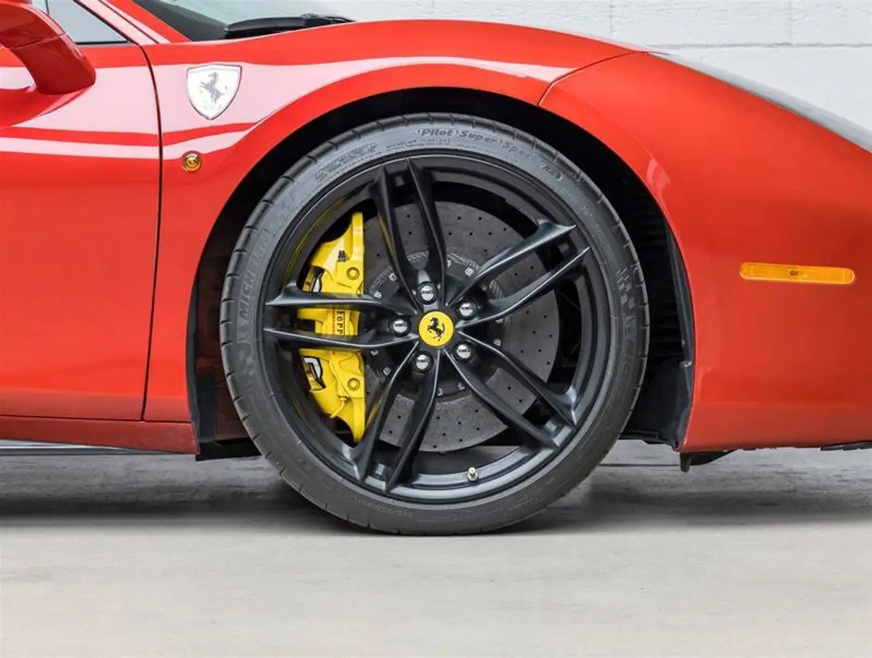 Ferrari 488 fotografie Ferrari 488