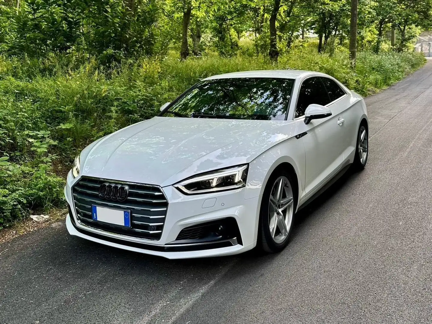 Audi A5 A5 Coupe 40 2.0 tfsi GPL mhev Sline s-tronic Bianco - 2