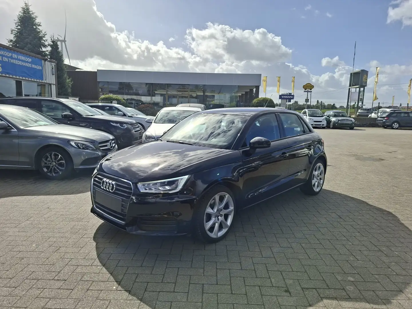 Audi A1 A1 1.4 TFSI Sportback sport/ CARNET COMPLET Zwart - 1