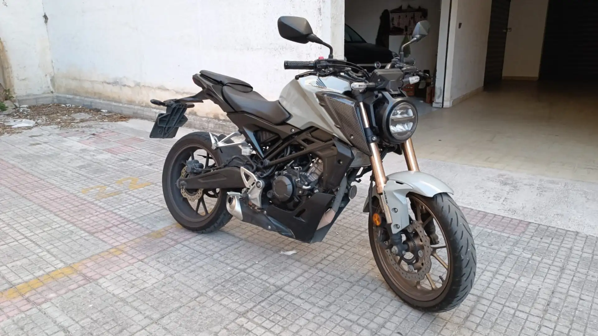 Honda CB 125 Grigio - 1