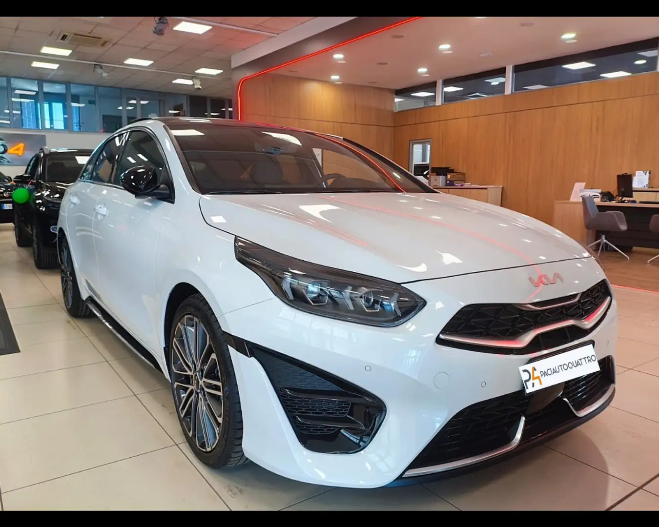 Kia ProCeed / pro_cee'd MY25 1.5 TGDI DCT GT-LINE SEM Weiß - 2