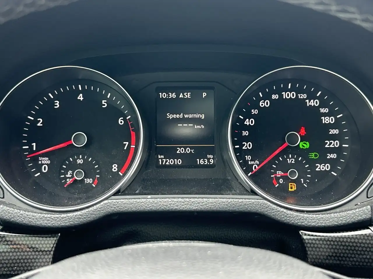 Volkswagen Passat снимка Volkswagen Passat