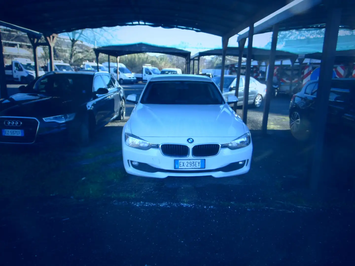 BMW 316 Serie 3 F30 2011 Berlina 316d Modern Blanc - 1