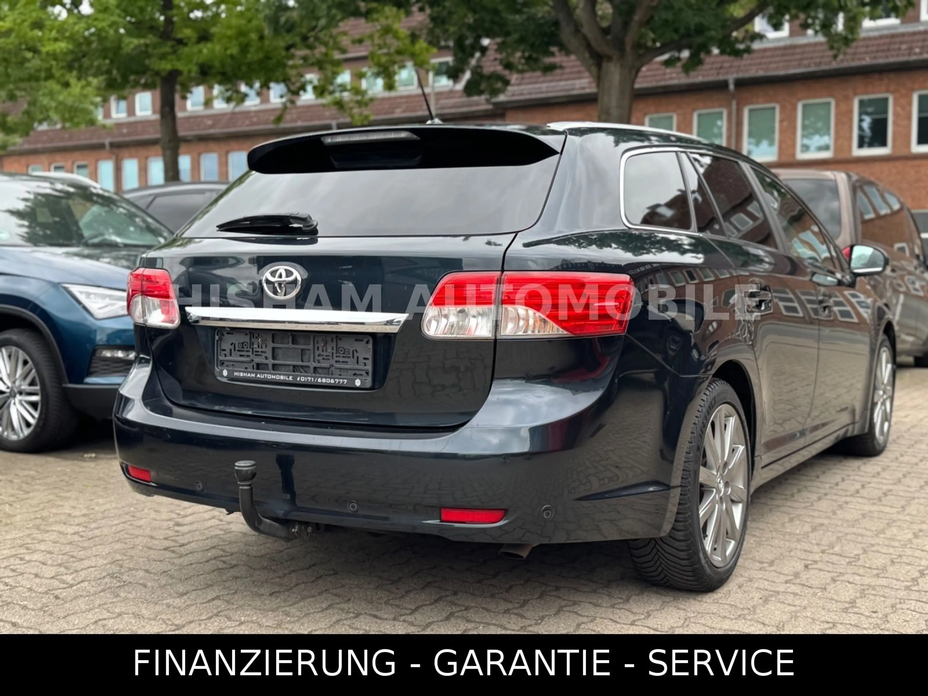 Toyota Avensis Kombi Executive/NAVI/CAM/AHK/PANO/XENON — photo 2