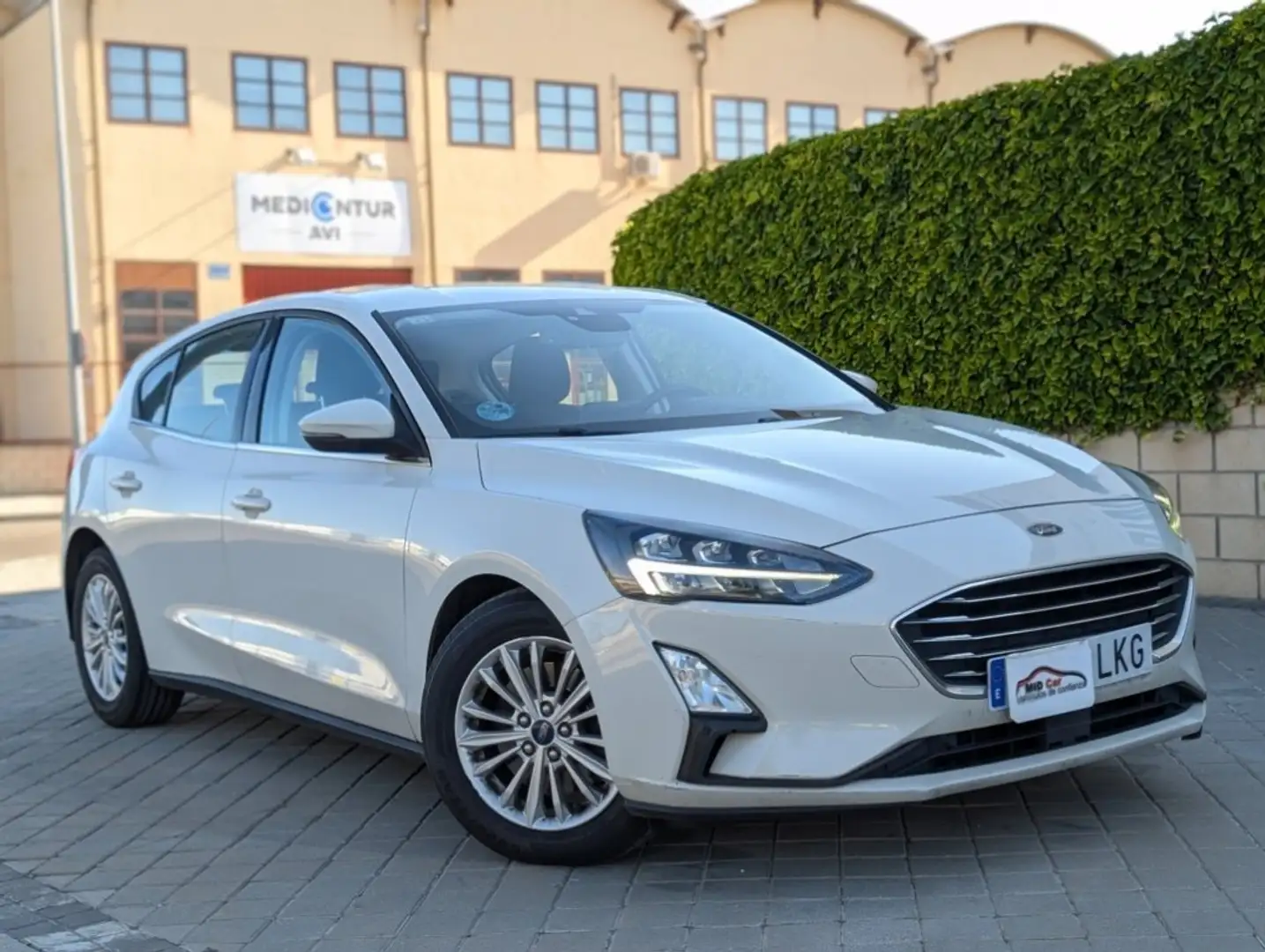 Ford Focus 2.0Ecoblue Titanium Aut. 150 Gris - 1