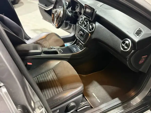 Mercedes-Benz A-Class view 20