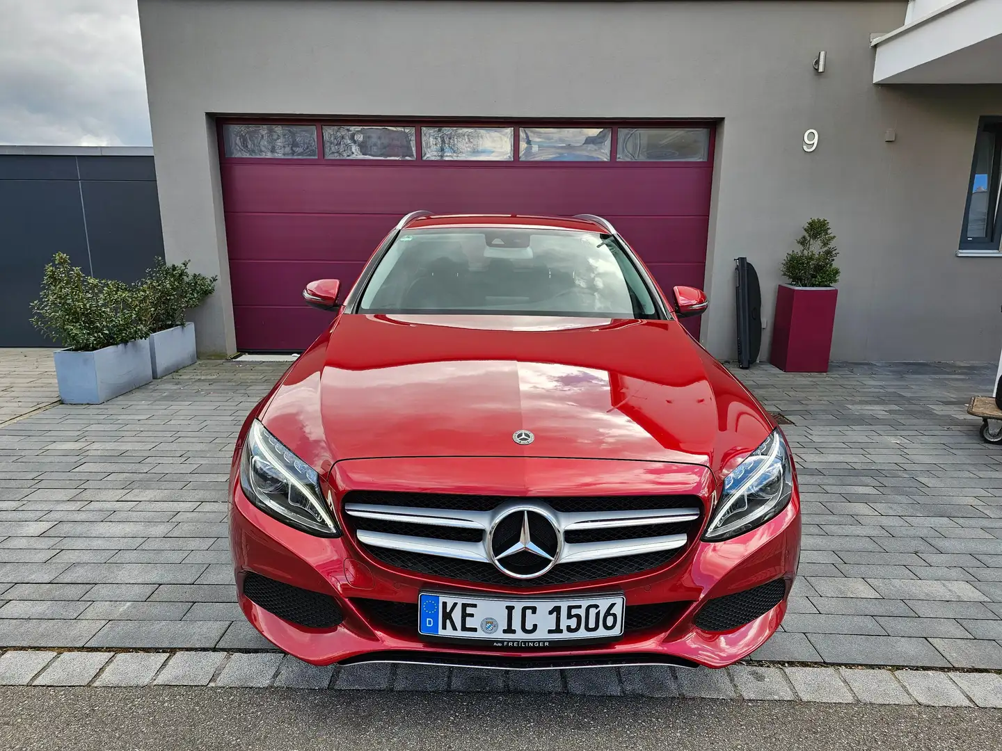 Mercedes-Benz C 220 C-Klasse d 4Matic T; AHK; 9G-TRONIC; Avantgarde Roşu - 2