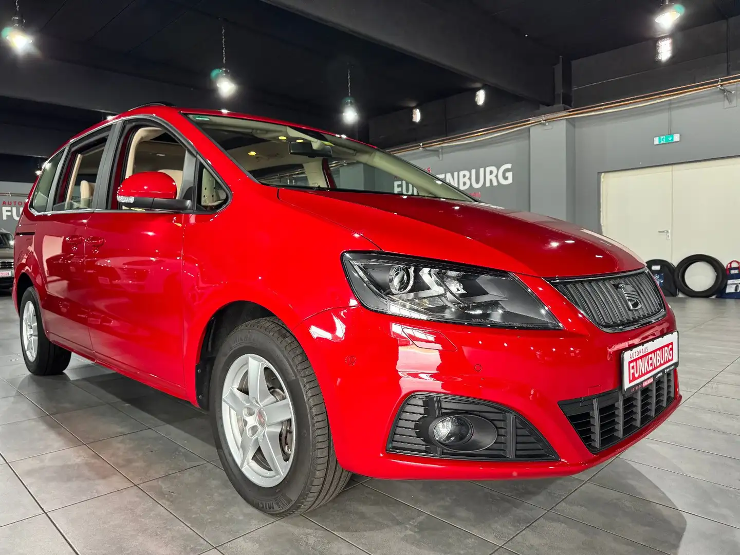 SEAT Alhambra 2.0 Tdi 7 SITZ/PANO/AUT/NAV/STHZ/KAMERA Rouge - 1