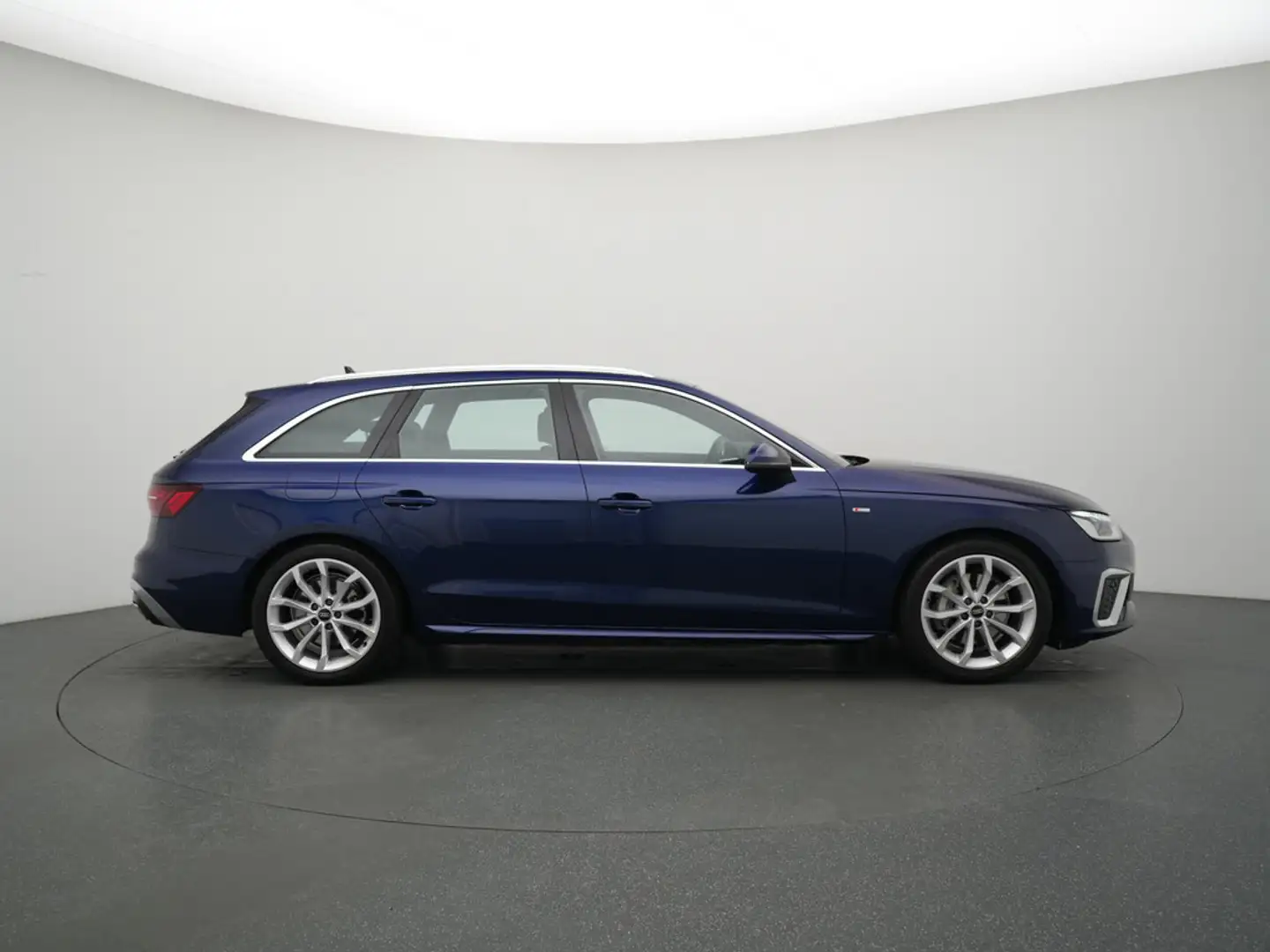 Audi A4 Avant quattro S line NAVI AHK STANDHZ KAM Blau - 2