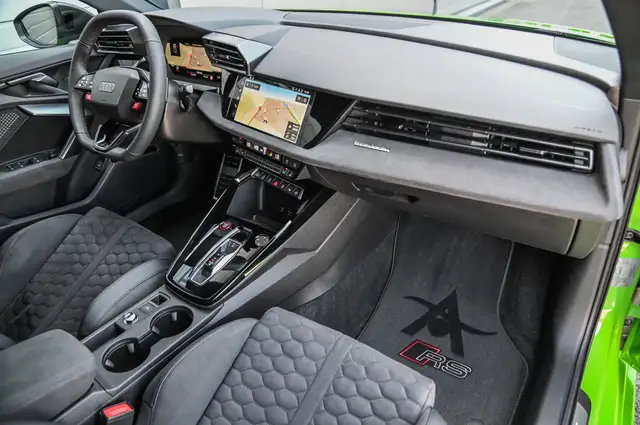 Audi RS3 view 11