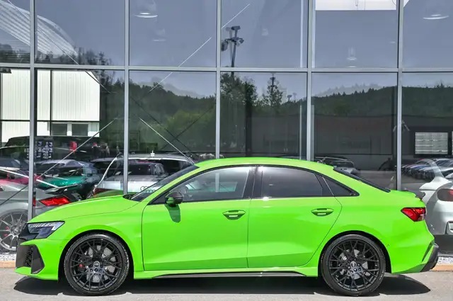 Audi RS3 view 6