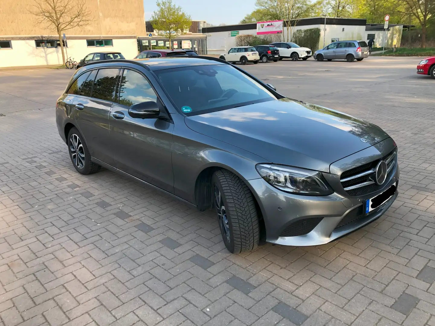 Mercedes-Benz C 220 D T-Mod, M-Beam, Panorama, Avantgarde, Night-Paket Grau - 1