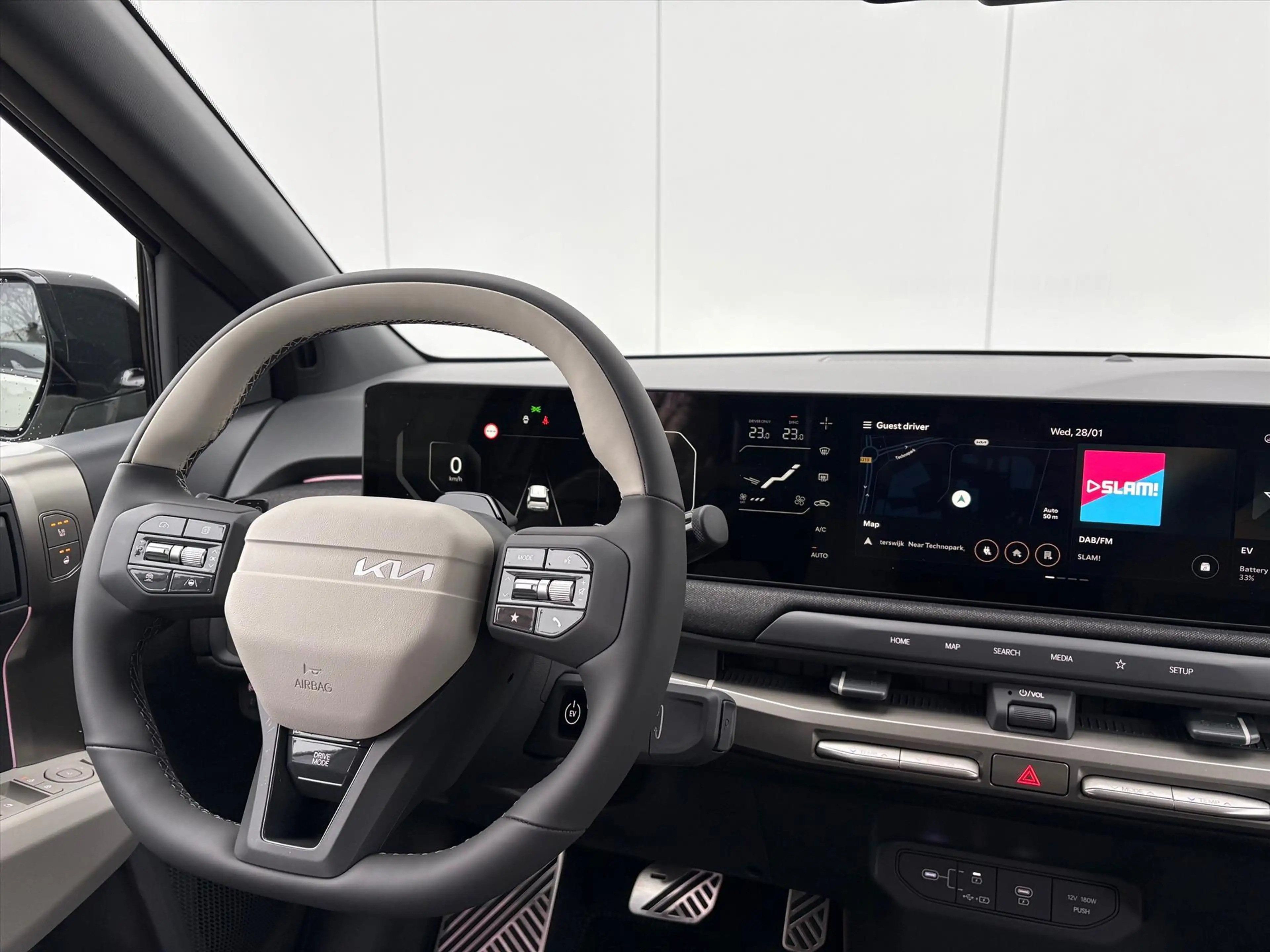Kia EV3 81,4 kWh 204pk GT-Line Business Edition | Adaptive — photo 14