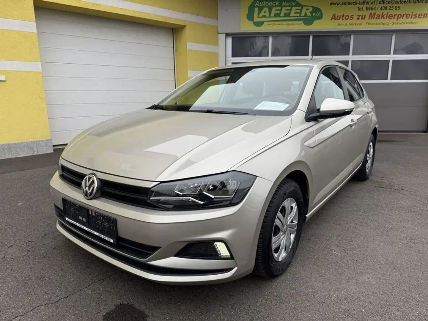 Volkswagen Polo Austria 1.0 - nur 65000km TOP! Silber - 2