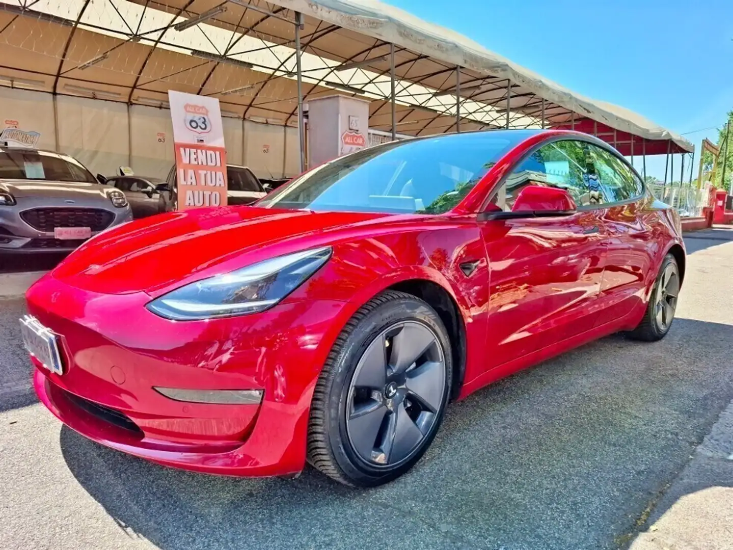 Tesla Model 3 Long Range Dual Motor AWD Rosso - 1
