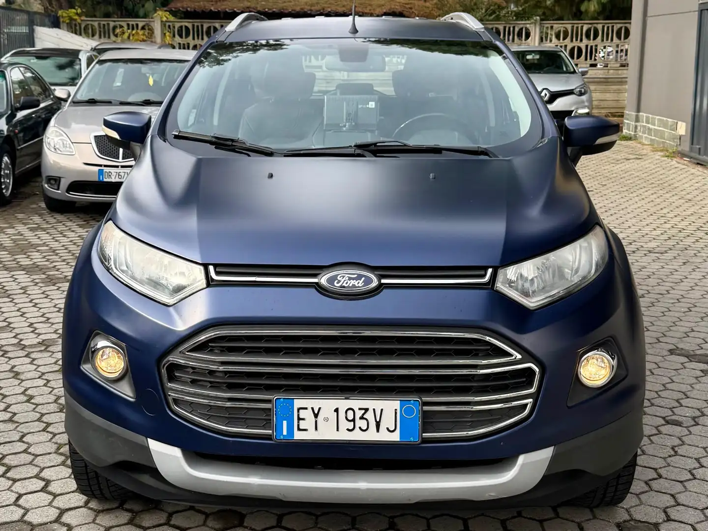 Ford EcoSport FORD EcoSport 1.5 tdci Titanium 90cv Neopatentati Blau - 1