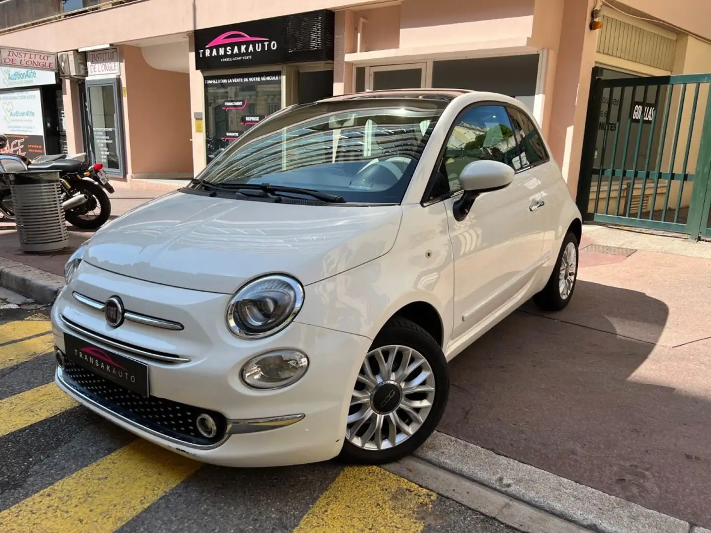 Fiat 500 SERIE 4 1.2l MPi 69 CV Lounge Weiß - 1
