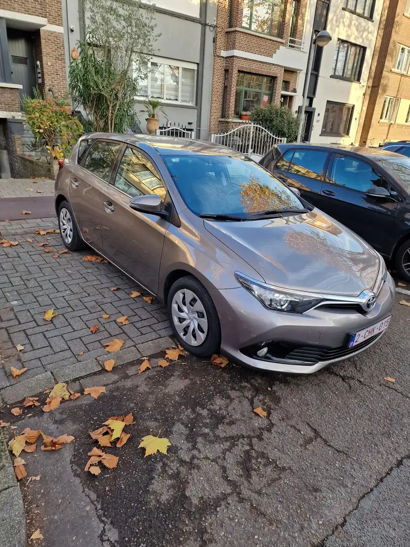 Toyota Auris 1.33 Dual-VVT-i - 2
