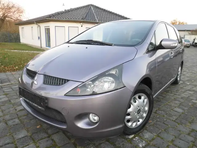 Mitsubishi Grandis 7-Sitzer mit Klima, AHK und Tempomat