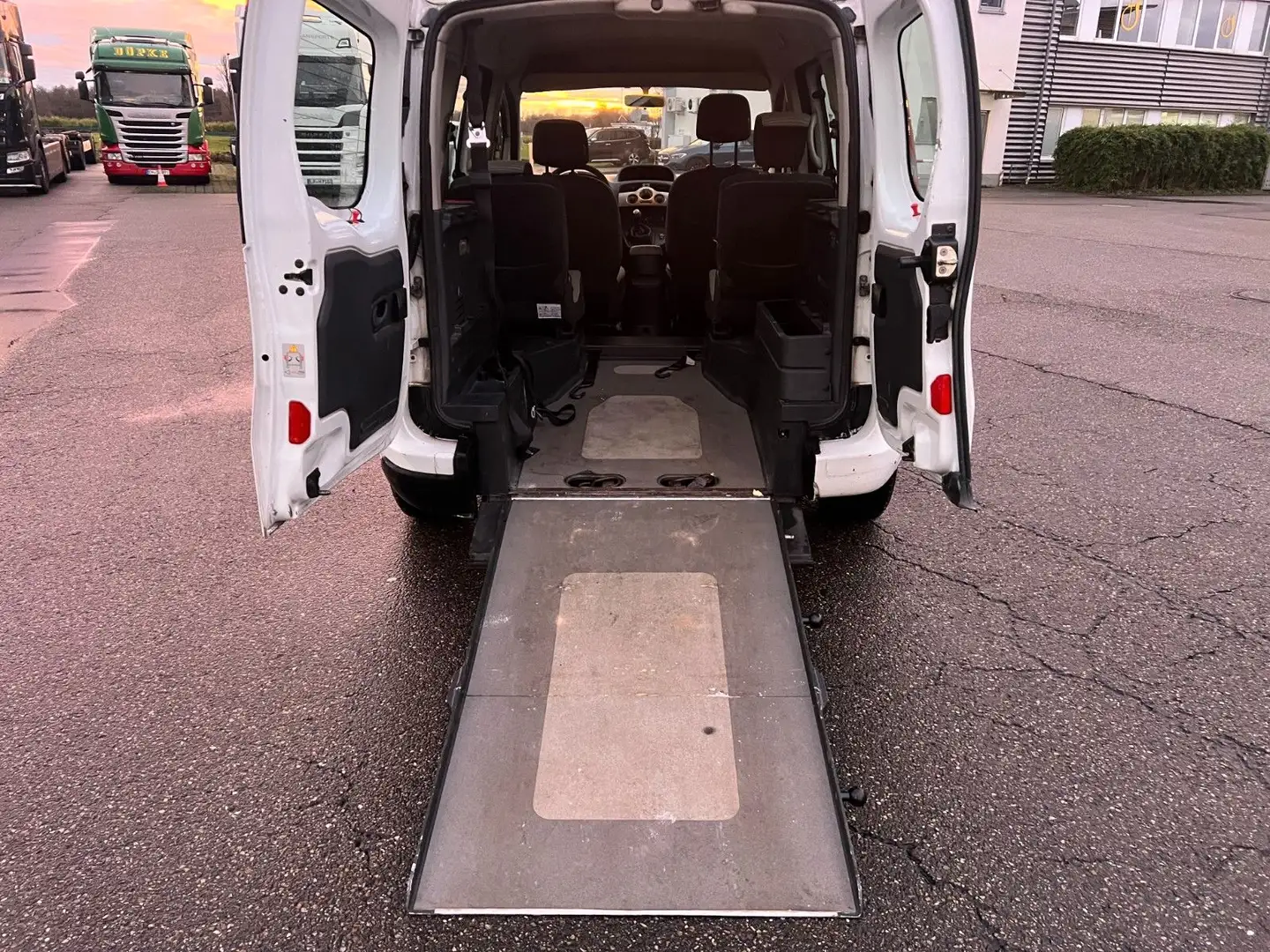 Renault Kangoo 1.5 dCi *Handicape*Behindertengerecht* Weiß - 2