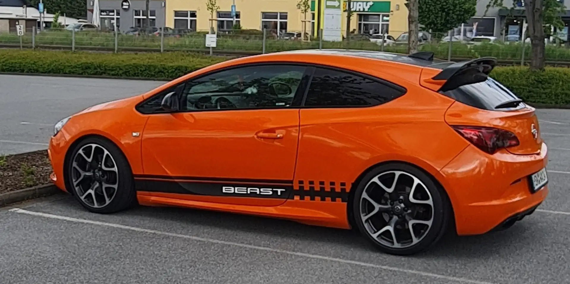Opel Astra OPC Schwarz - 2