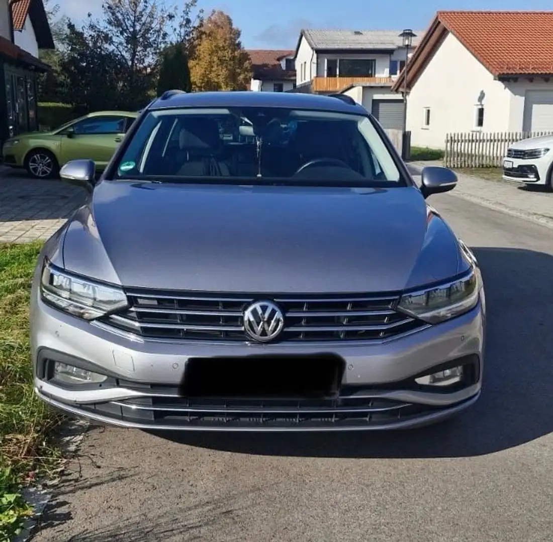 Volkswagen Passat Variant 2.0 TDI SCR DSG Business Variant Grau - 2