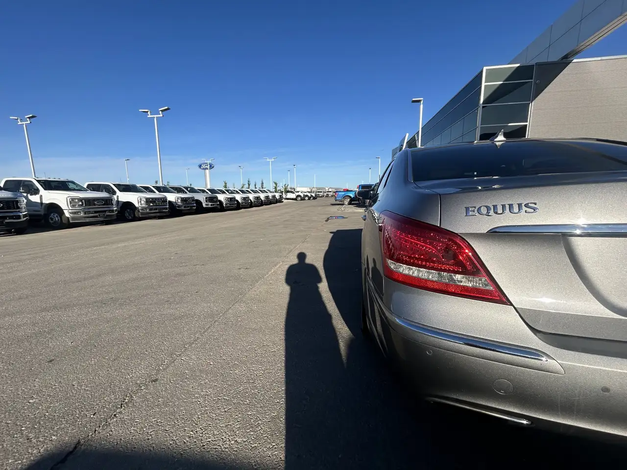 Hyundai Equus снимка Hyundai Equus