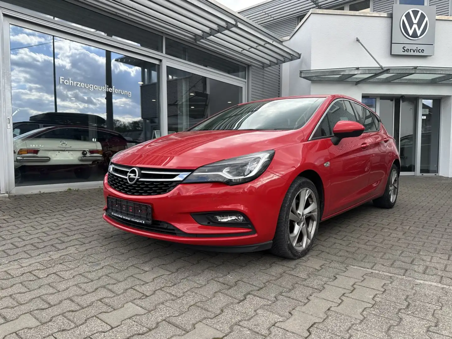 Opel Astra 1.6 TURBO INNOVATION*LED*LEDER*KAMERA Rojo - 1