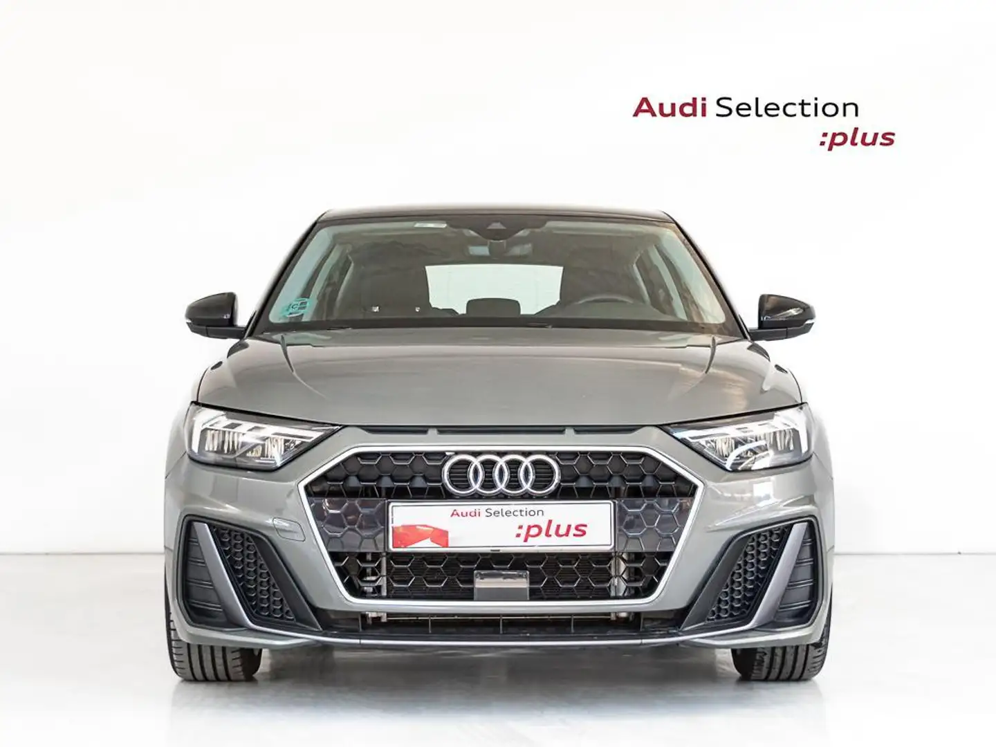 Audi A1 Sportback 30 TFSI Adrenalin S tronic 85kW Gris - 2