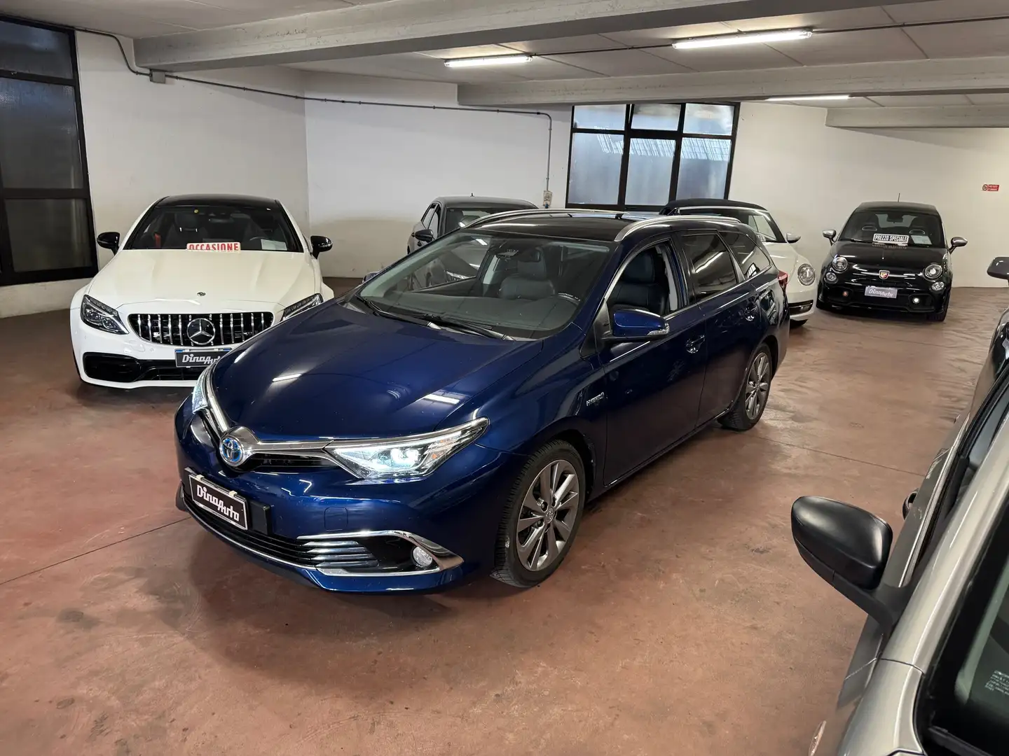 Toyota Auris Auris II Touring Sports 1.8h Style cvt Albastru - 1