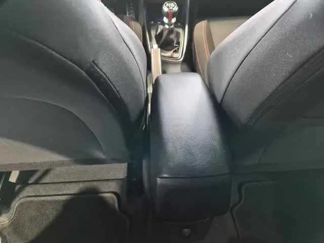 Hyundai i20 view 13