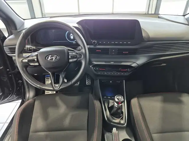 Hyundai i20 view 9