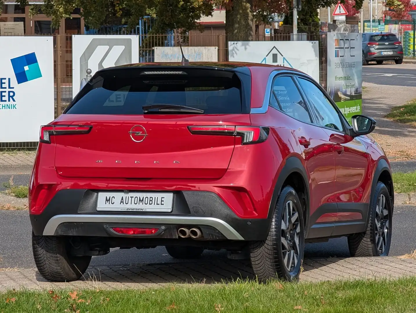 Opel Mokka Elegance*1-HAND*KAMERA*TEMPOMAT*PDC !! Rot - 2