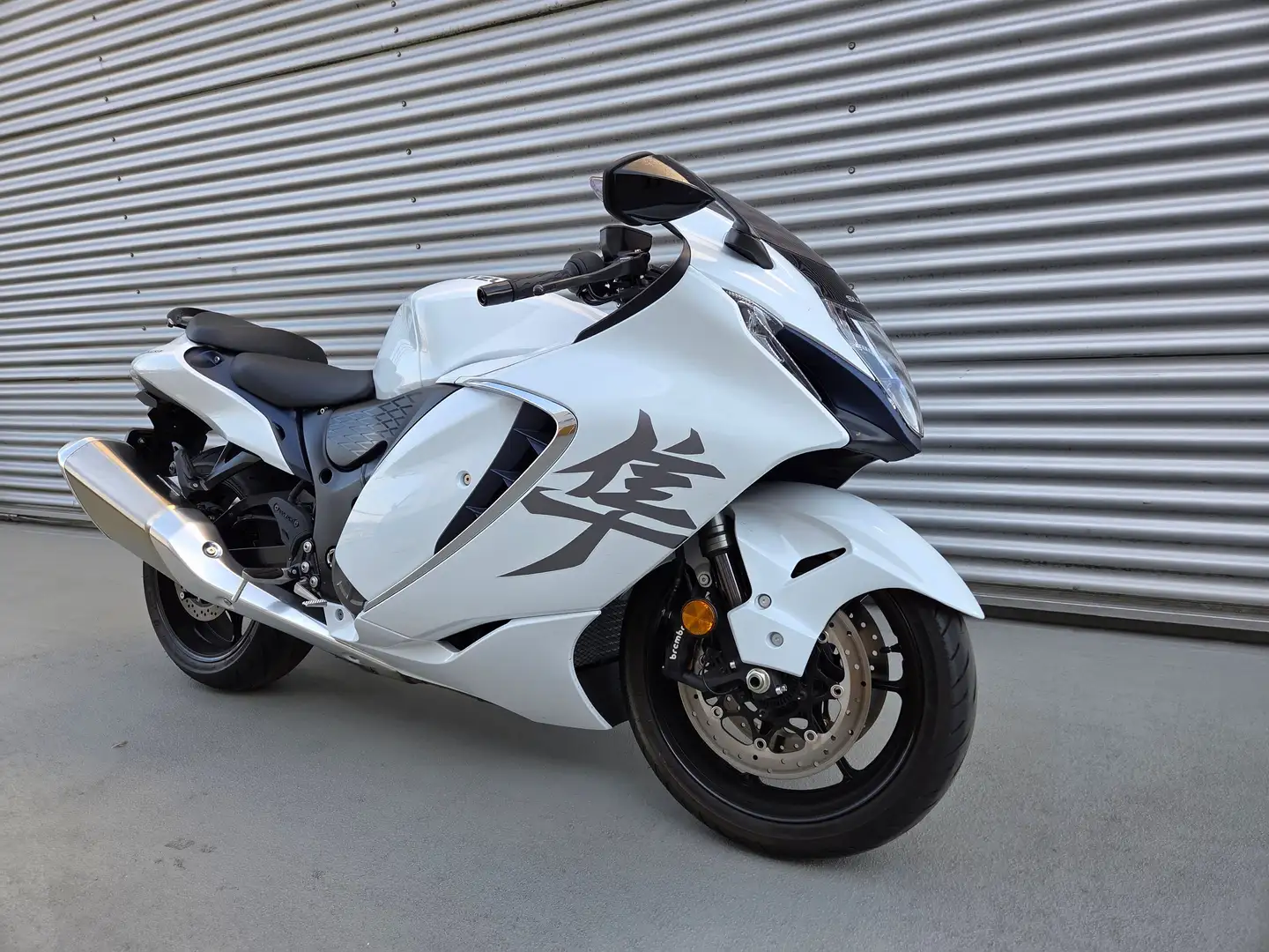 Suzuki GSX 1300 HAYABUSA Alb - 1