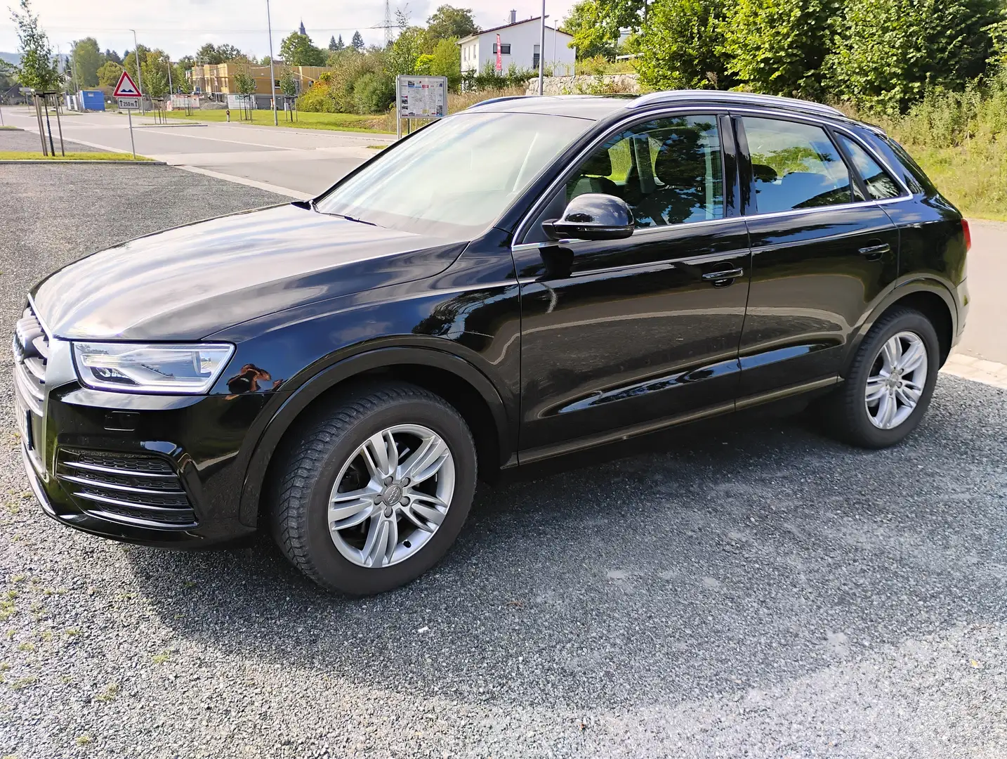 Audi Q3 Q3 1.4 TFSI cylinder on demand ultrasport, AHK Schwarz - 1