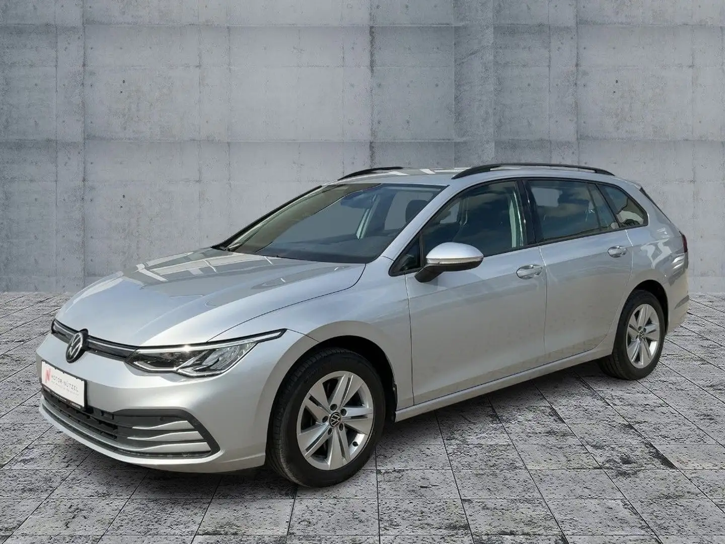 Volkswagen Golf Variant Golf VIII Variant 2.0 TDI LIFE LED+NAV+ACC+ERGO Argintiu - 2