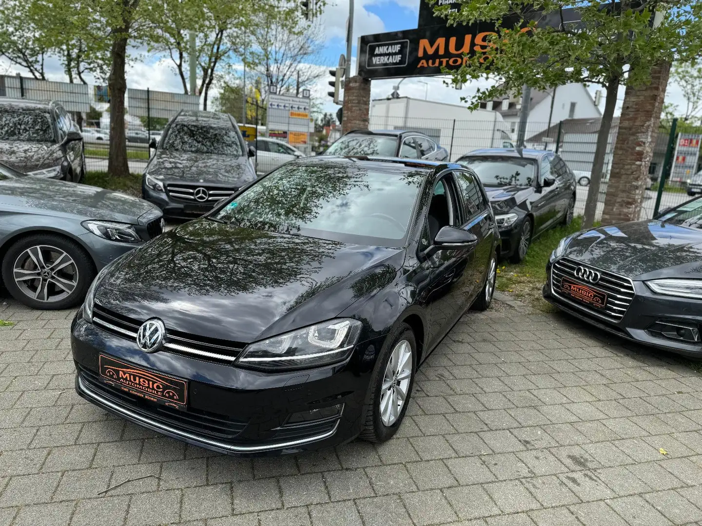 Volkswagen Golf VII Lim. Allstar/Navi/Xenon Noir - 1