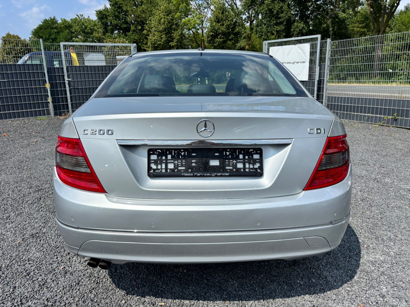 Mercedes-Benz C 200 Limousine*Automatik*Navi* — photo 5