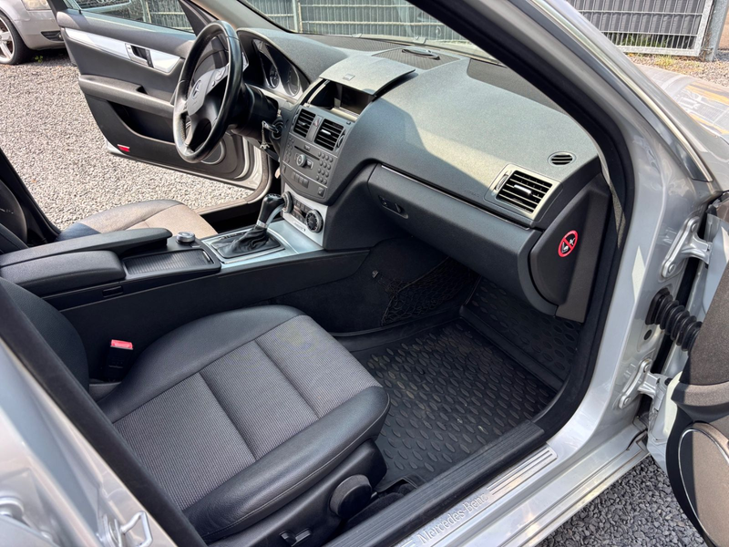 Mercedes-Benz C 200 Limousine*Automatik*Navi* — photo 14