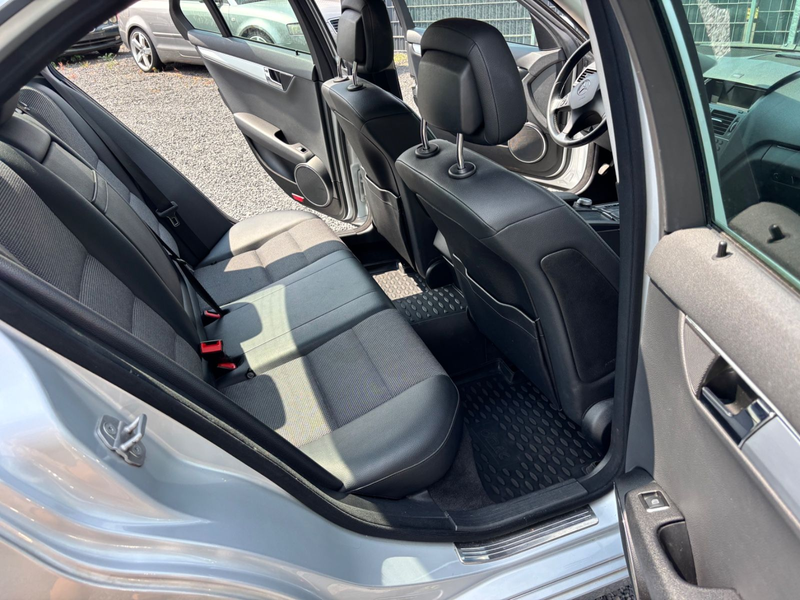 Mercedes-Benz C 200 Limousine*Automatik*Navi* — photo 15