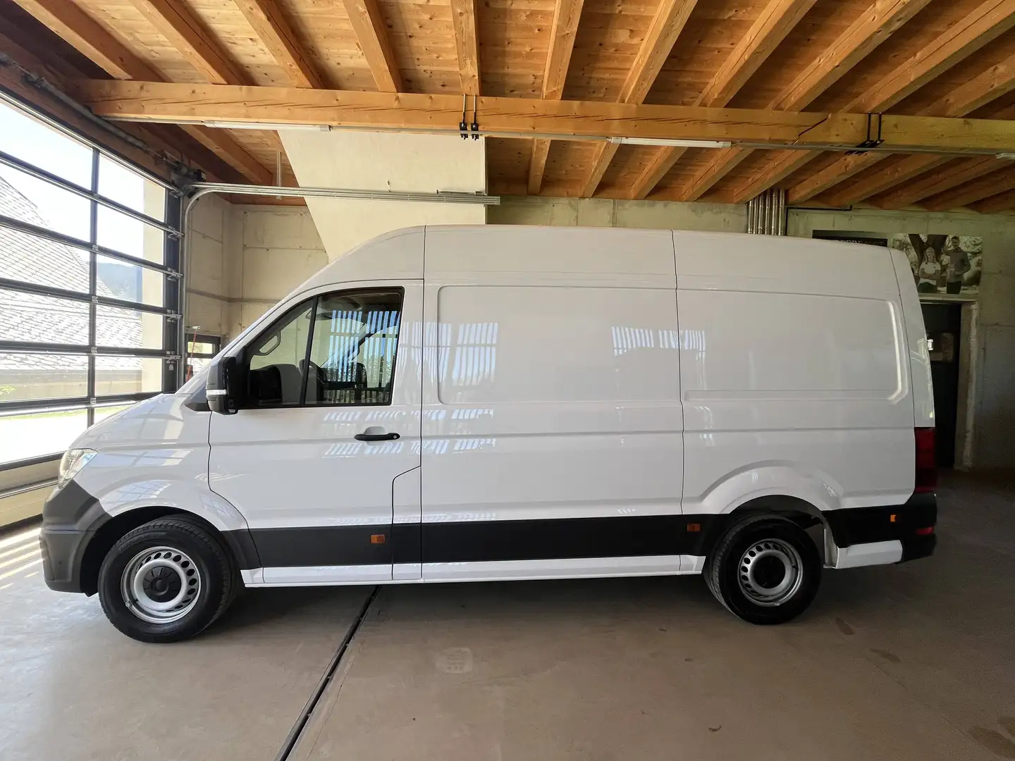 Volkswagen Crafter Crafter 35 Fahrgestell MR L3 2,0 TDI BMT 4Motion Aut. Weiß - 2