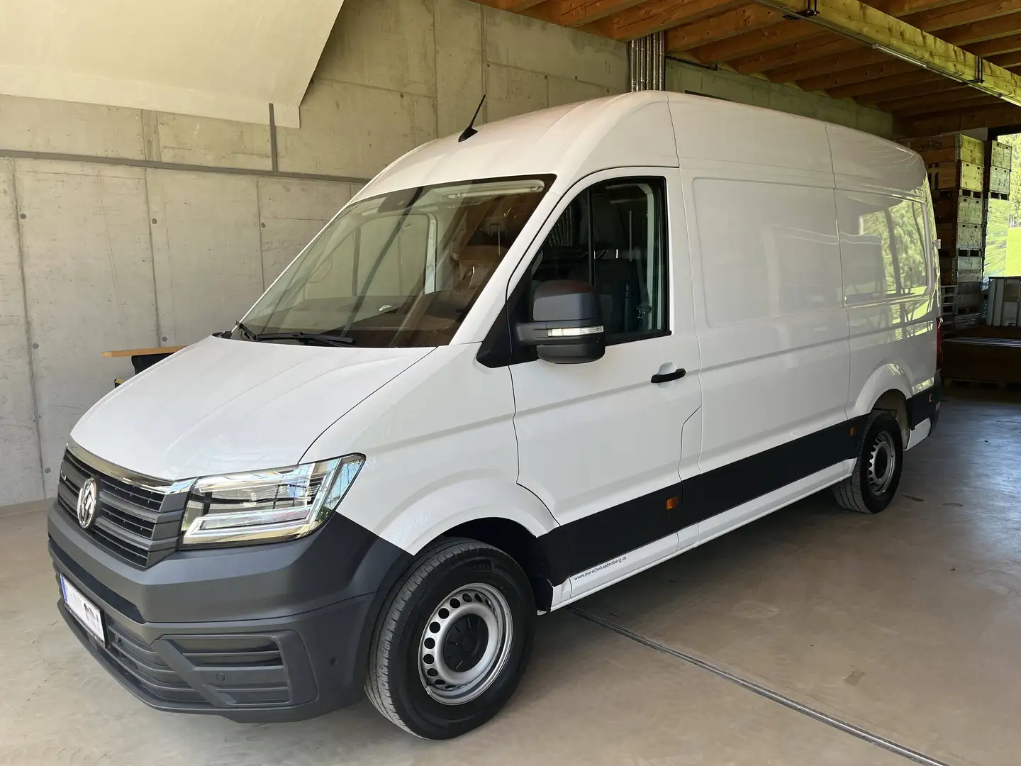 Volkswagen Crafter Crafter 35 Fahrgestell MR L3 2,0 TDI BMT 4Motion Aut. Weiß - 1