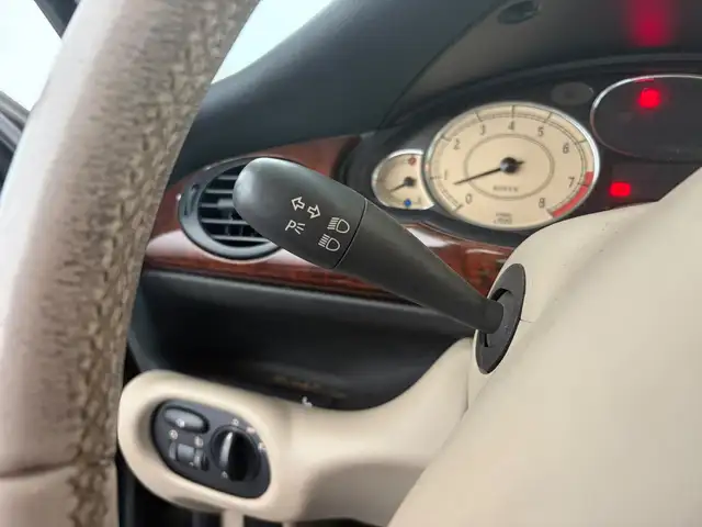 Rover 75 view 8