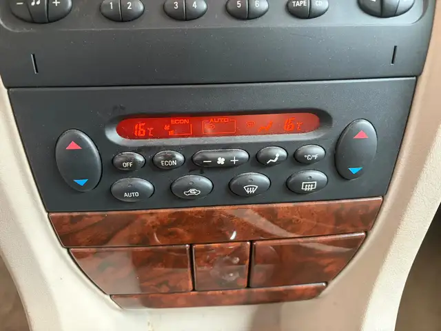 Rover 75 view 15