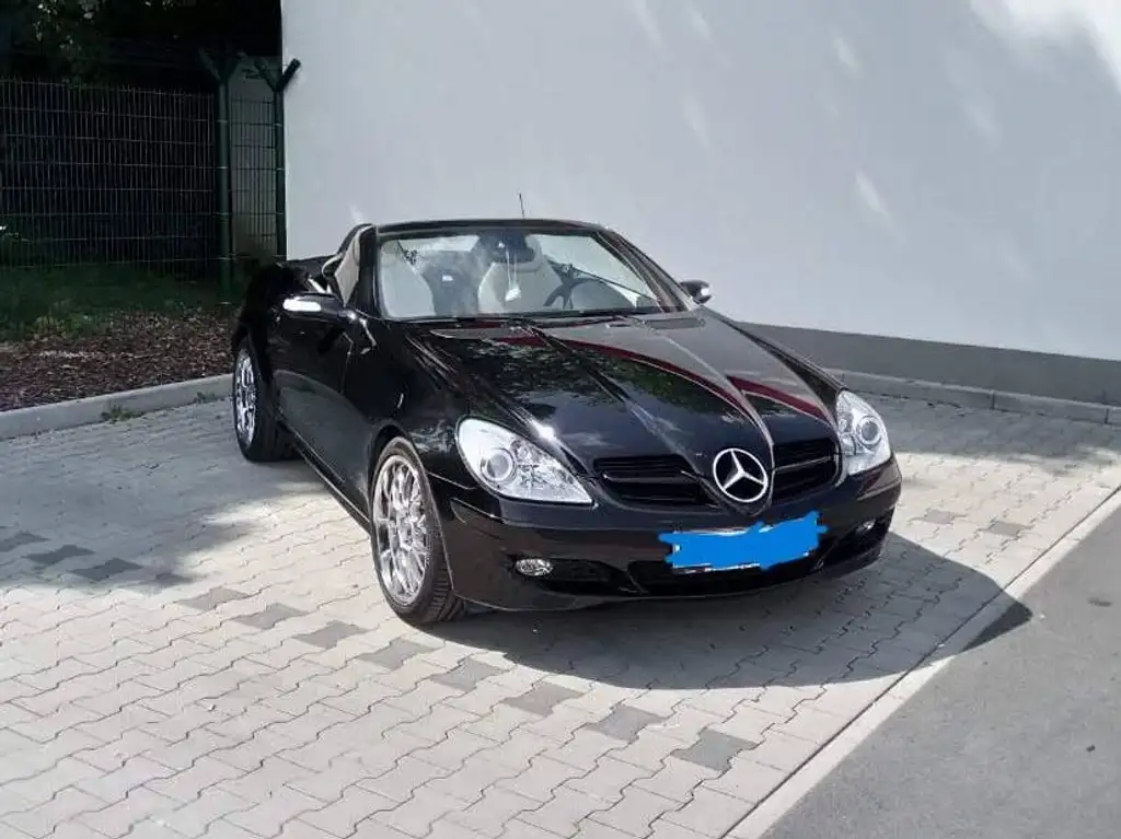 Mercedes-Benz SLK 200 2004 из Европы — купить под ключ